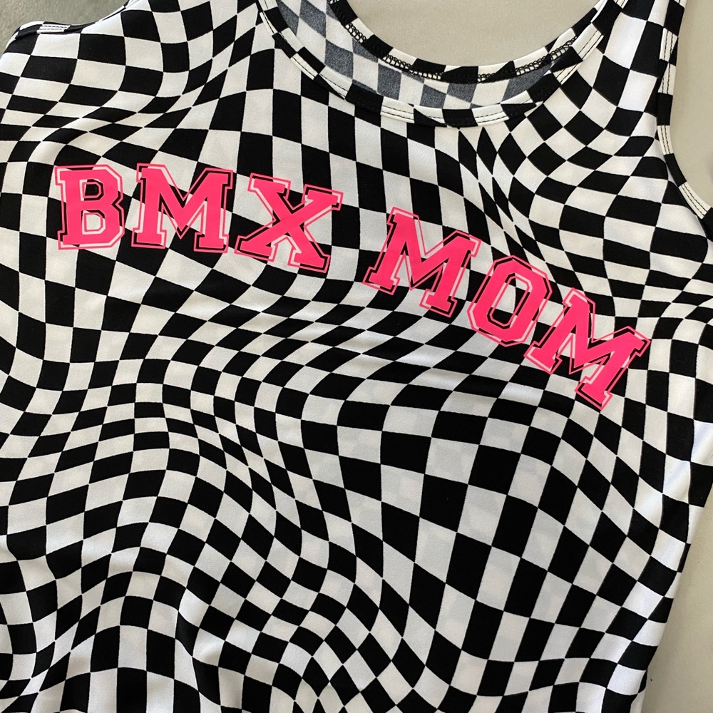 light weight fun bmx mom race flag design tank top with hot pink vinyl letters.